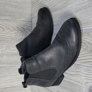 vionic adrie womens casual ankle boot